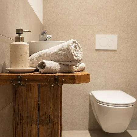 Yogahof Kitzbuehel - Boutique Alpine Hideaway