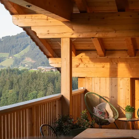 Mountain Vista - Bio Yoga Hof * キッツビュール