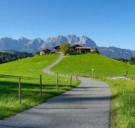 Mountain Vista - Bio Yoga Hof * Kitzbuhel