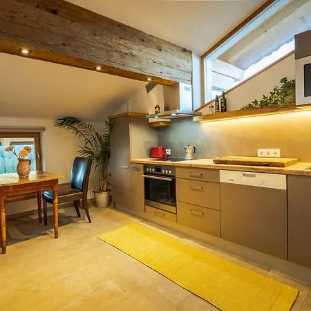 Mountain Vista - Bio Yoga Hof Apartment *