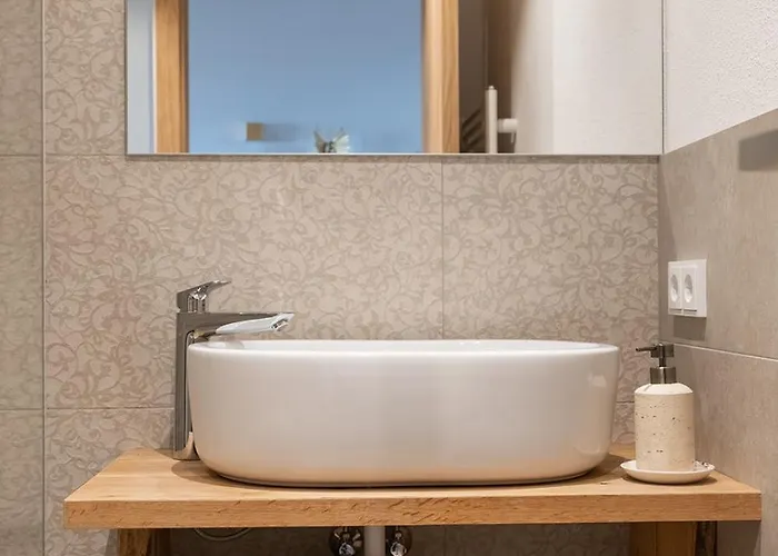 Апартаменти Mountain Vista - Bio Yoga Hof *